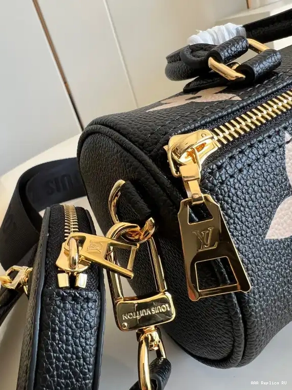 Aaa replica ru PAPILLON LOUIS BB VUITTON 0517